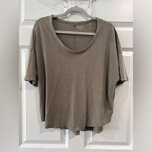 Athleta Oversized Scoop Neck Tee Women Sz M Boxy Layering Athleisure Workout